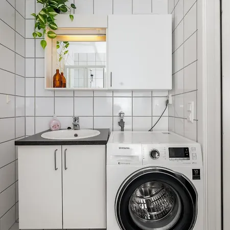 Central-Trondheim Riverside Studio-Apartment Trondheim