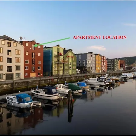 Central-Trondheim Riverside Studio-Apartment Trondheim
