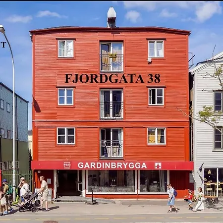 Central-Trondheim Riverside Studio-Apartment