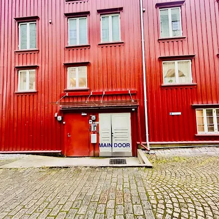 Central-Trondheim Riverside Studio-Apartment Trondheim