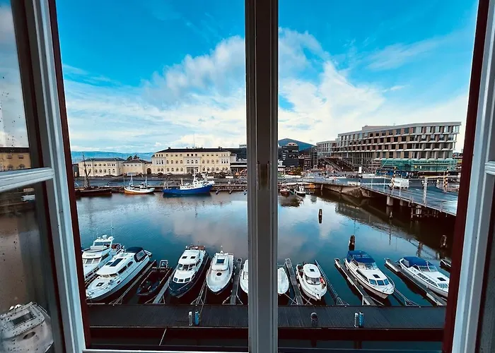 Riverside Studioapartment 100m From Trainstation! * Trondheim