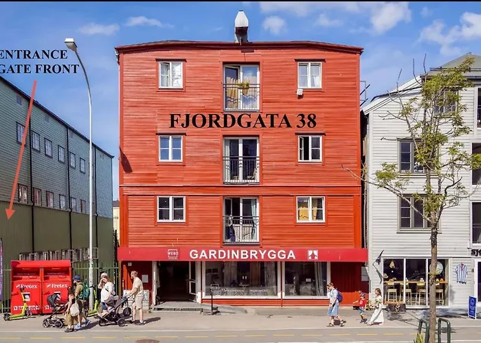 Riverside Studioapartment 100m From Trainstation!