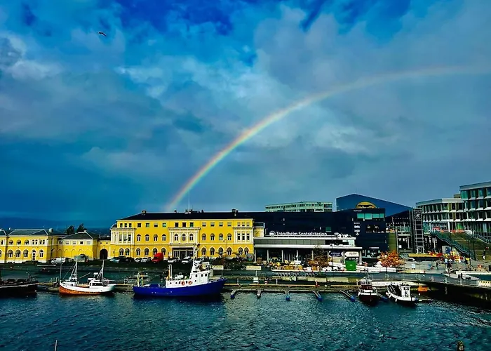 Riverside Studioapartment 100m From Trainstation! טרונדהיים