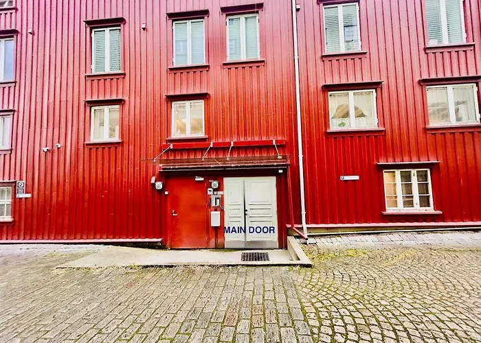 Riverside - Parking - 1 Min To Station Trondheim